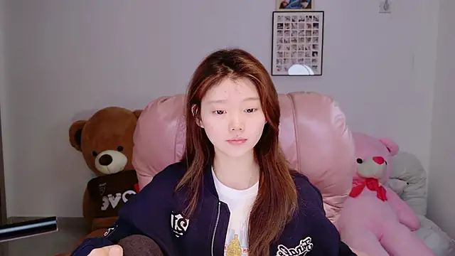 yangyang-1115 online show from 16, 4, 2026