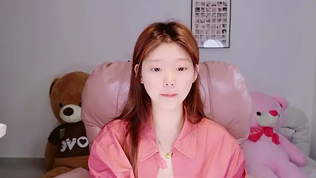 yangyang-1115 online show from 13, 4, 2026