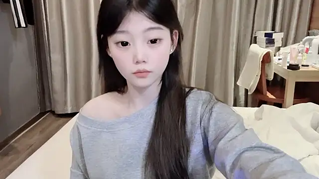 yangyang-1115 online show from 28, 2, 2025