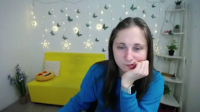 MichelLeee online show from 15, 4, 2026