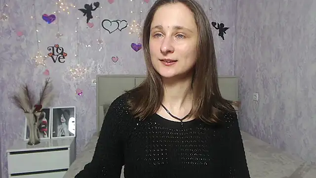 MichelLeee online show from 20, 2, 2025