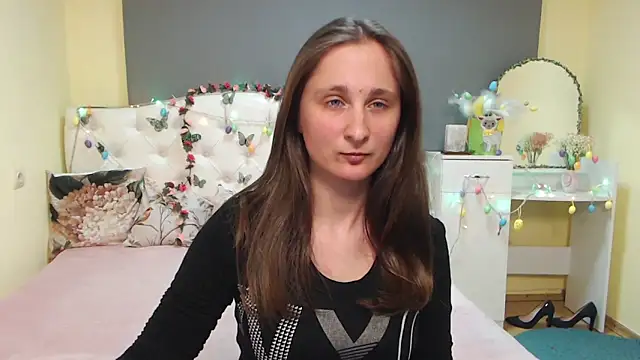 MichelLeee online show from 3, 4, 2026