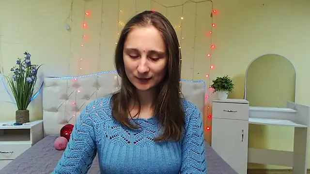 MichelLeee online show from 6, 2, 2025