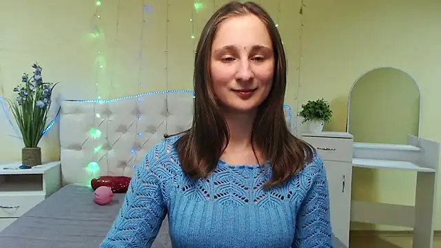 MichelLeee online show from 6, 2, 2025
