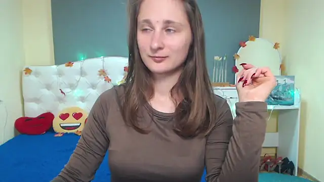 MichelLeee online show from 18, 11, 2025