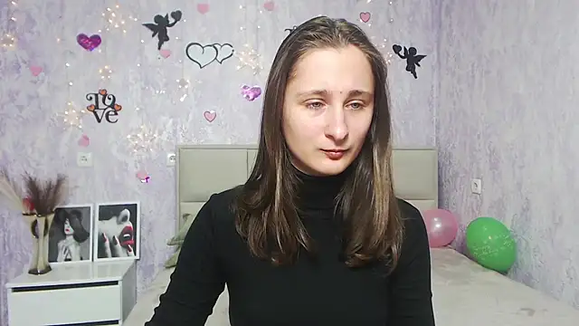 MichelLeee online show from 4, 2, 2025