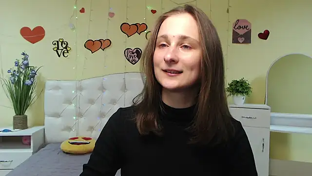 MichelLeee online show from 21, 2, 2025