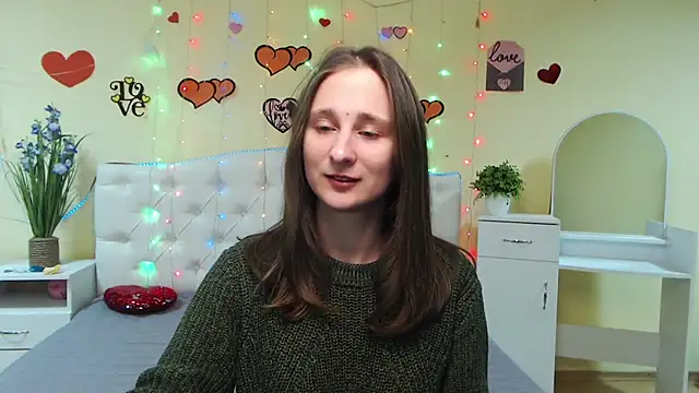 MichelLeee online show from 11, 2, 2025