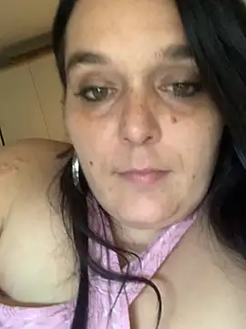 butterflyass900 online show from 10, 12, 2024