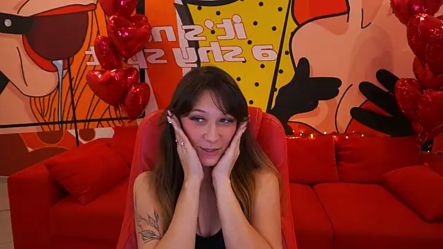 DreamyLinaa online show from 17, 2, 2025