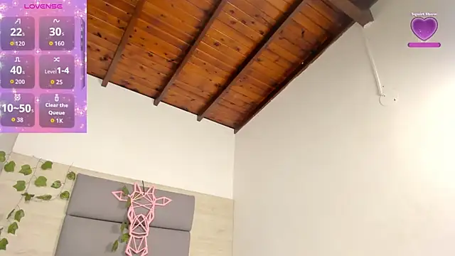 AshleyHill2 online show from 2, 12, 2025