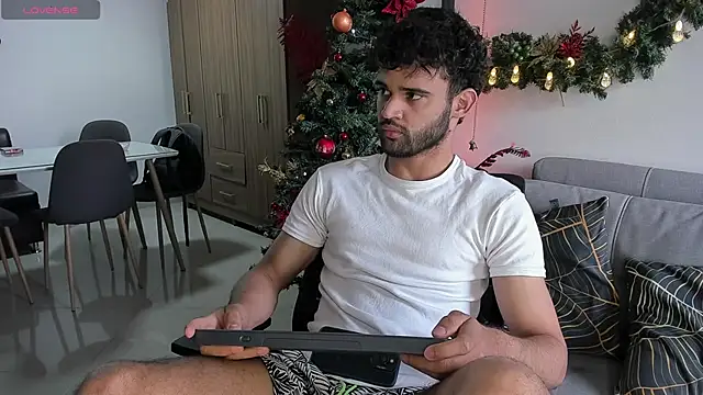 andrewChris  online show from 11, 12, 2024