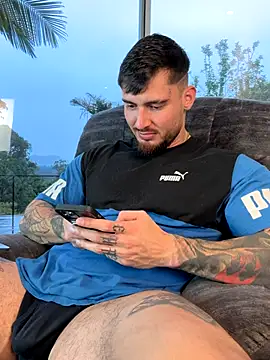 DimitriSullivan  online show from 22, 10, 2025