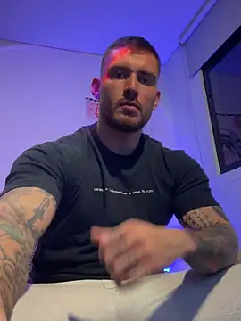 Snapshot of DimitriSullivan_ chatting on 27, 5, 2026 DimitriSullivan online show from 27, 5, 2026