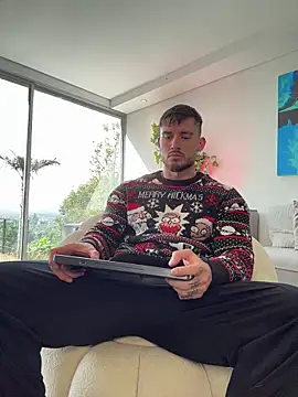 DimitriSullivan  online show from 3, 12, 2025