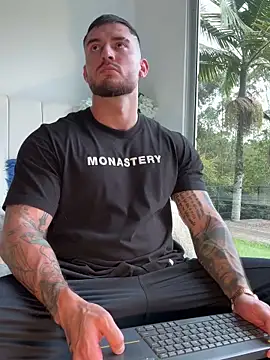 DimitriSullivan  online show from 18, 4, 2026