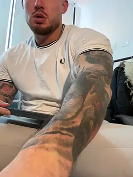 DimitriSullivan  online show from 4, 7, 2026