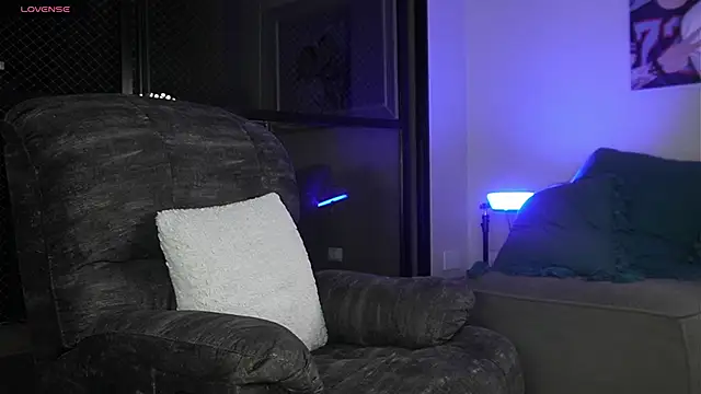 DimitriSullivan  online show from 8, 2, 2025