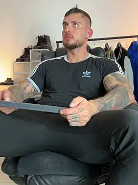 DimitriSullivan  online show from 25, 6, 2026