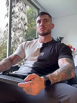 DimitriSullivan  online show from 7, 4, 2026