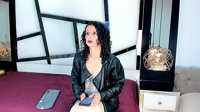 AriannaRussell  online show from 13, 2, 2026