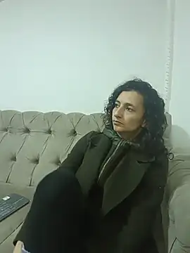 AriannaRussell  online show from 22, 6, 2026