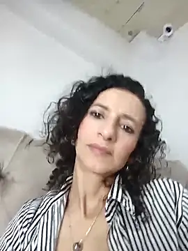 AriannaRussell  online show from 13, 3, 2026