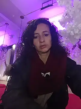 Snapshot of AriannaRussell_ chatting on 7, 6, 2026 AriannaRussell online show from 7, 6, 2026