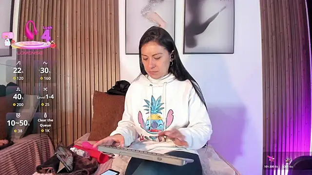 Ella Rousse online show from 15, 11, 2025