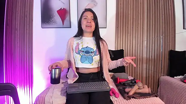 Ella Rousse online show from 13, 2, 2026