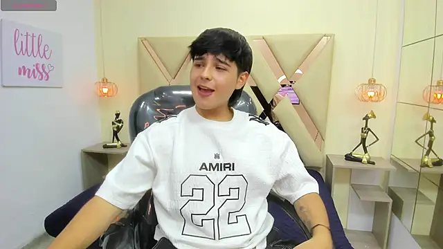 AndrewPherson online show from 11, 4, 2026