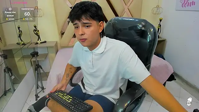 AndrewPherson online show from 11, 9, 2025