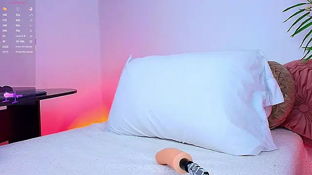 Kinky  Karo online show from 11, 1, 2026