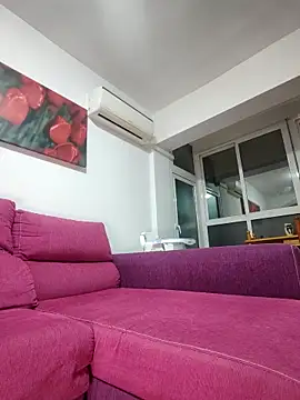 Snapshot of NeredaXxx chatting on 10, 9, 2025 NeredaXxx online show from 10, 9, 2025