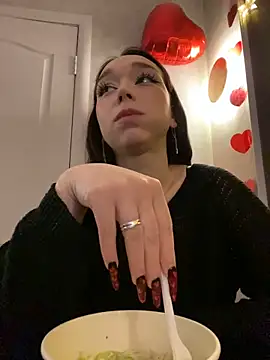 Snapshot of TaylorDavids chatting on 2, 3, 2025 TaylorDavids online show from 2, 3, 2025