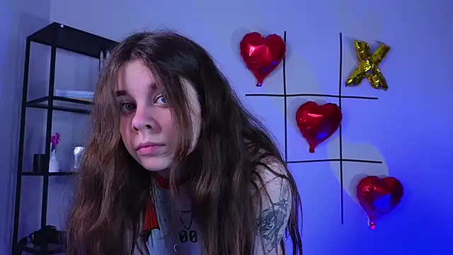 Miss Spider online show from 18, 2, 2025