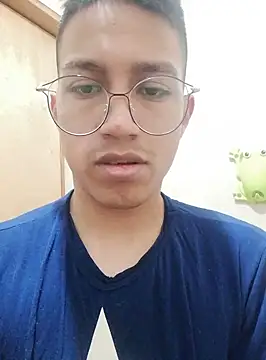 Snapshot of Tuchico_888 chatting on 17, 2, 2025 Tuchico 888 online show from 17, 2, 2025