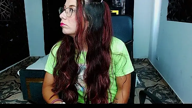 dakota hot069 online show from 5, 12, 2024