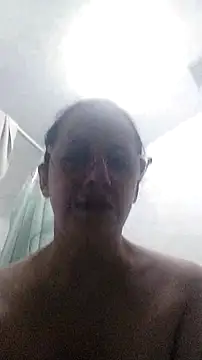 nicolle milf1978 online show from 15, 3, 2026