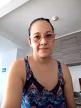 Snapshot of nicolle_milf1978 chatting on 22, 5, 2026 nicolle milf1978 online show from 22, 5, 2026