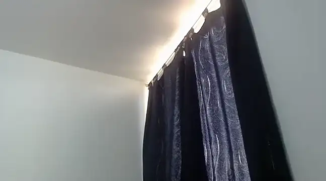 nicolle milf1978 online show from 8, 3, 2025