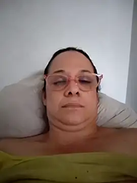 Snapshot of nicolle_milf1978 chatting on 25, 6, 2026 nicolle milf1978 online show from 25, 6, 2026
