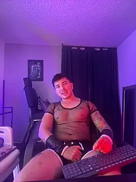 Lyam Ross online show from 6, 3, 2025