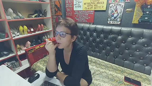 Lily4yourfun online show from 26, 10, 2025