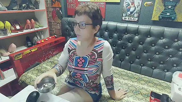 Lily4yourfun online show from 25, 10, 2025