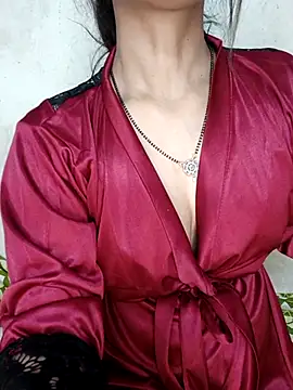 xpihu online show from 12, 7, 2026