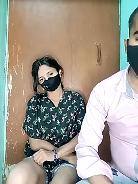 Suhani512 online show from 17, 11, 2025