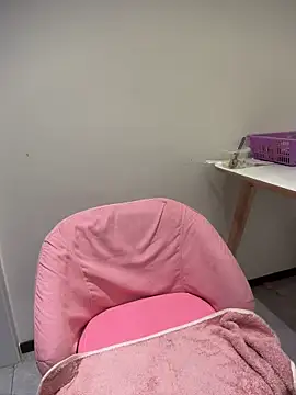 Selenaaaaa- online show from 7, 3, 2026