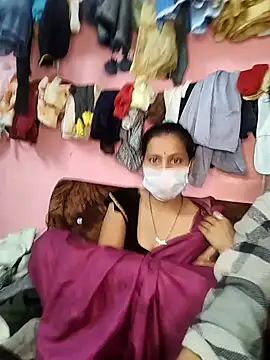 riyagupta5 online show from 17, 11, 2025