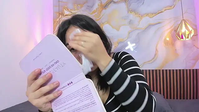 MelissaGilll online show from 13, 10, 2025